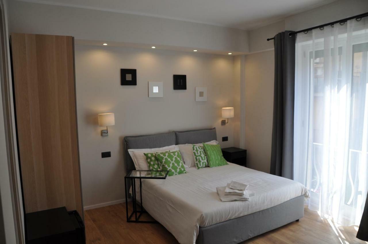 Eva Luxury Rooms Каляри Екстериор снимка