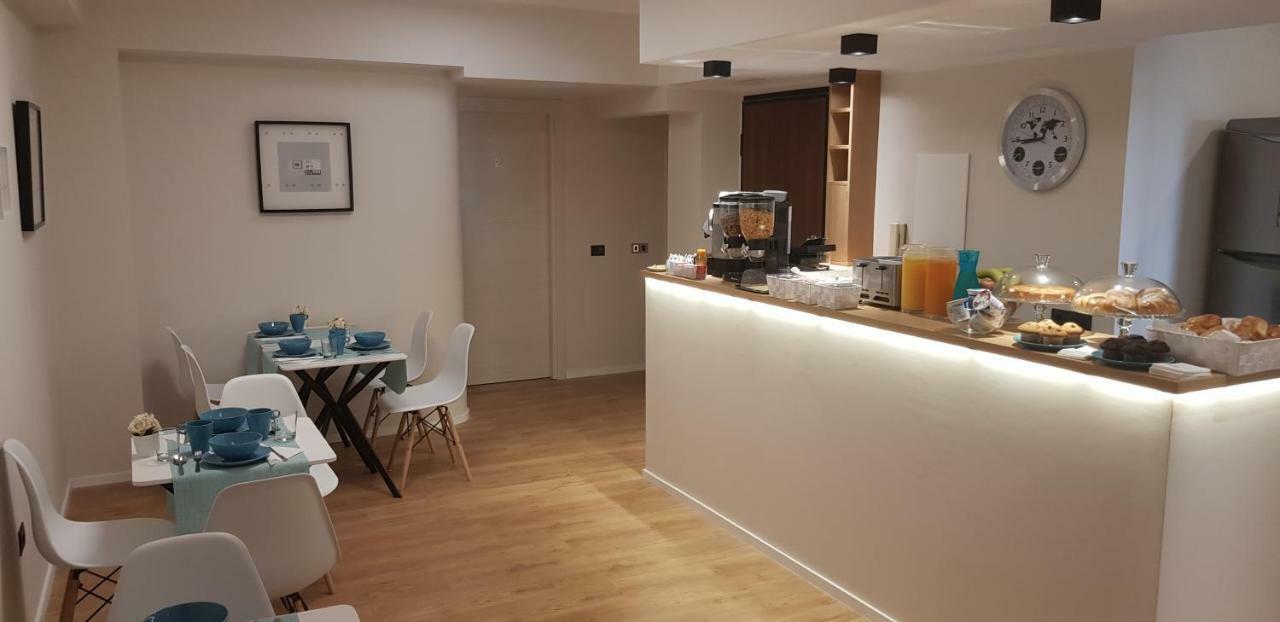 Eva Luxury Rooms Каляри Екстериор снимка